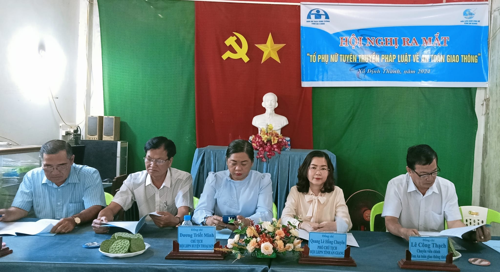 Đại biểu tham dự
